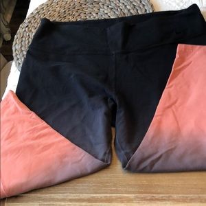 Nike Dri-Fit Ombré Leggings XL